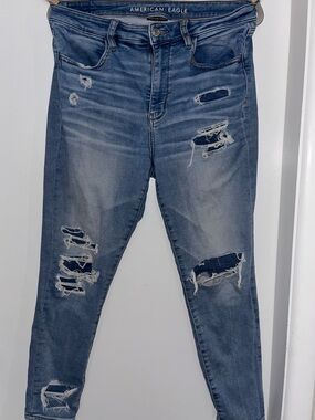 American Eagle Outfitters Women's Ripped Skinny Jeans - Medium Blue Wash